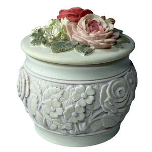 Vintage Handcast Designs Jewelry Trinket Box Mixed 3D Florals Round shape Box